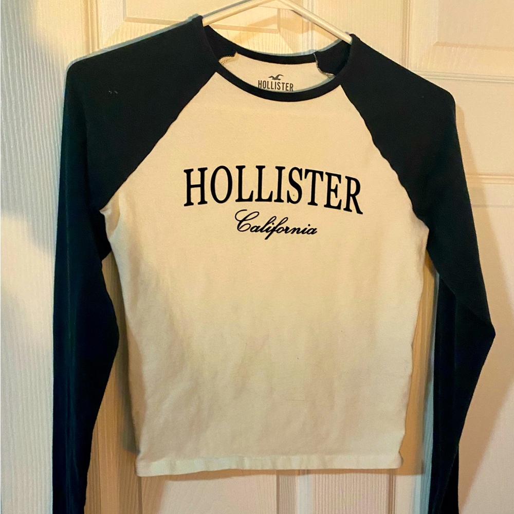Hollister fitted jersey tee